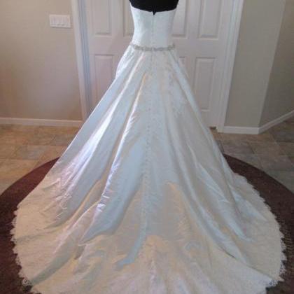 Wedding Dresses,lace Wedding Gown,princess Satin..