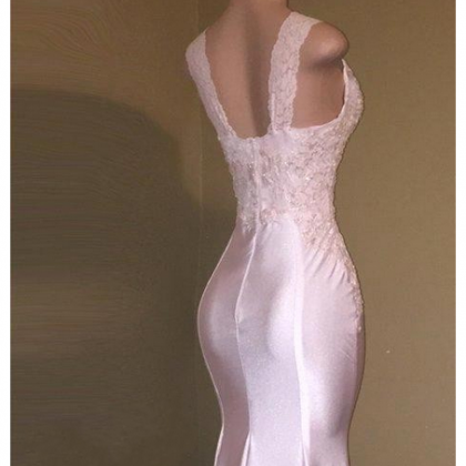 Sexy Mermaid Appliques Sheer Evening Gown White..