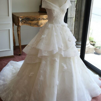 Cheap wedding dresses ,Fashionable ..