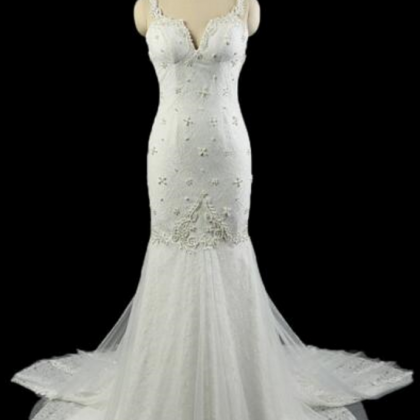 Sleeveless V-neck Beaded Mermaid Wedding Dress..
