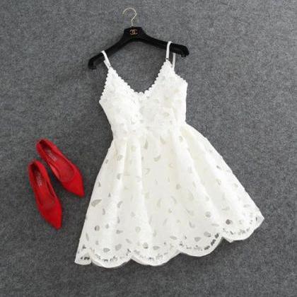 Homecoming Dresses White Sleeveless Lace/satin..