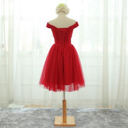 Red Off-the-shoulder Ruched Short Tulle Homecoming..