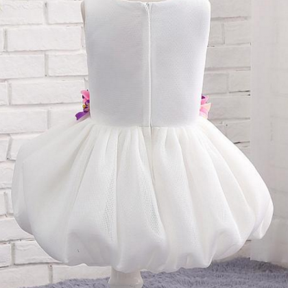 Tulle Scoop Neckline Ball Gown Flower Girl Dresses