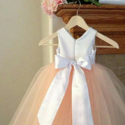 Ball Gown Flower Girl Dress With Back Bow