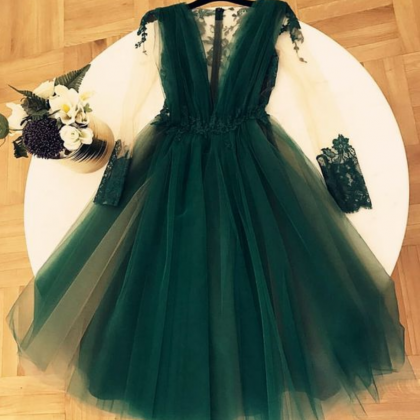 Cute A-line V-neck Tulle Long Sleeves Homecoming..