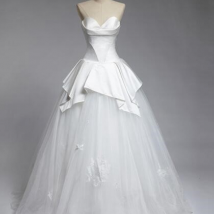 Design Unique A-line Wedding Dress Sleeveless..