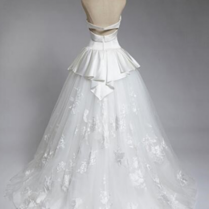 Design Unique A-line Wedding Dress Sleeveless..