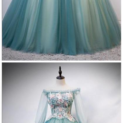 Unique Green Tulle Long Sleeve Strapless Formal..