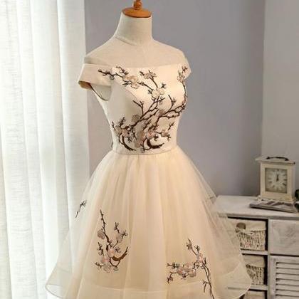 Champagne A-line Tulle Short Prom Dress,..