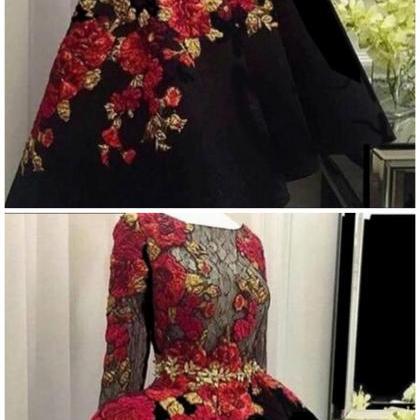 Charming Black Embroidery Lace Long Sleeve Prom..