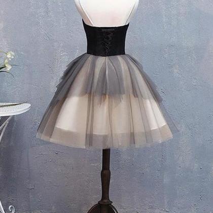 Sweetheart Neck Gray Tulle Homecoming Dress Short..