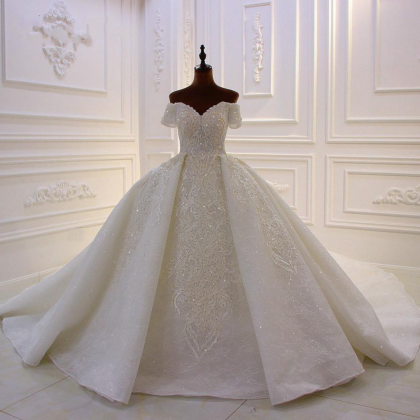 Ball Gown Wedding Dresses Court Train Lace..