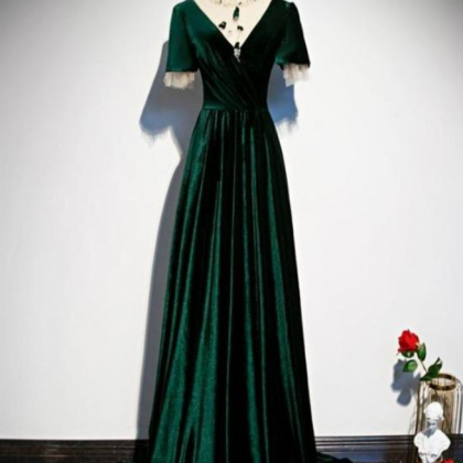Dark Green Velvet Short Sleeves A-line Bridesmaid..