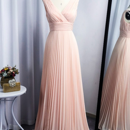 Prom Dresses Chiffon V-neck Floor-length..