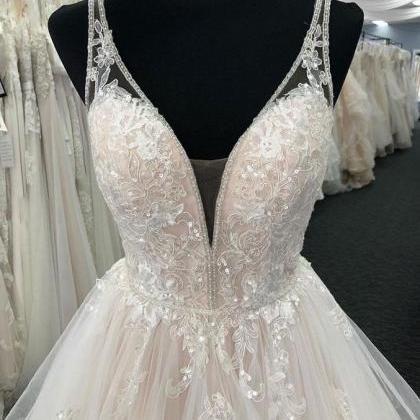 Gorgeous Light Champagne Tulle Ruffles Lace Prom..