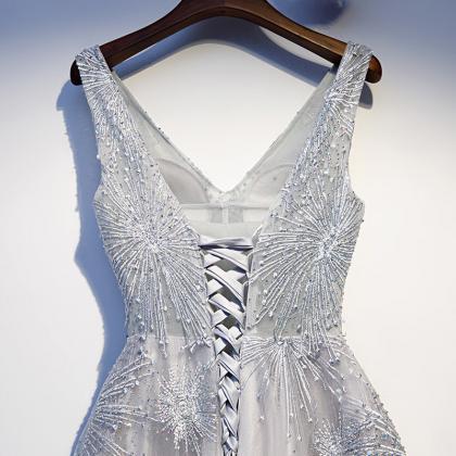 Evening Dress Elegant Deep V-neck Embroidery..