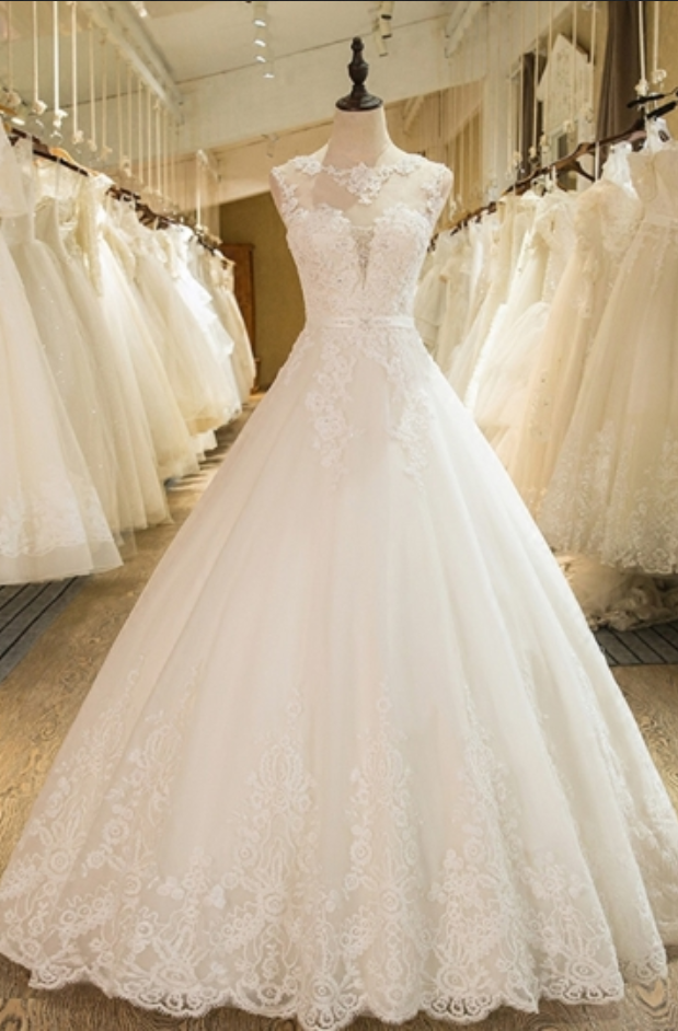 Ball Gown Appliques Beading Scoop Neck Wedding Dresses