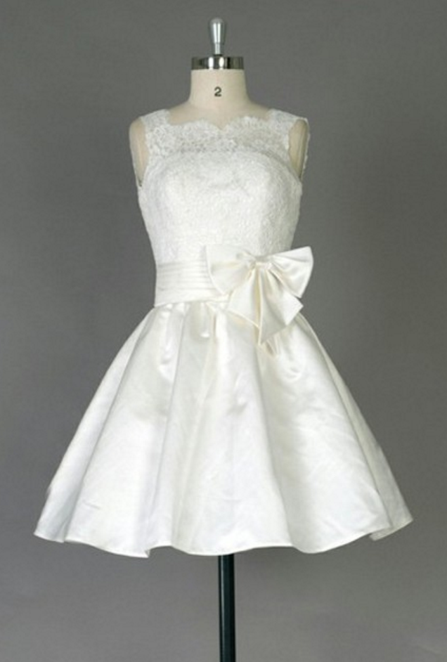 Homecoming Dresses White Homecoming Dresses A Line Sleeveless Scalloped ...