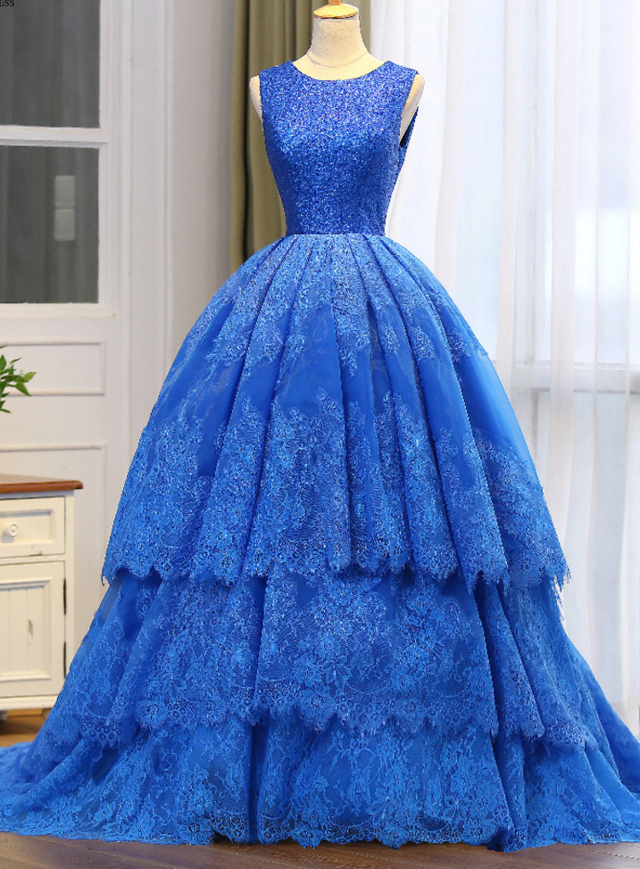 The Evening Gown Is A Formal Dress For The Festa Gown