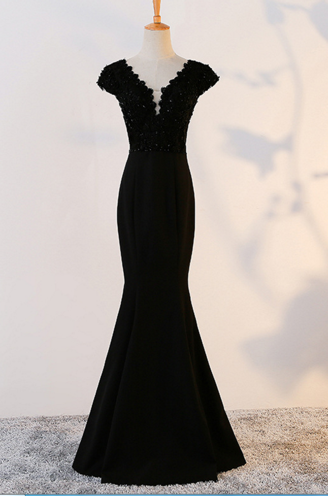 Black Dress Evening Dress Weekend Long Neck Shirtless Officially Open The Dress