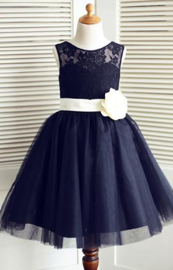 A-line Round Neck Navy Blue Tulle Flower Girl Dress With Lace Flower