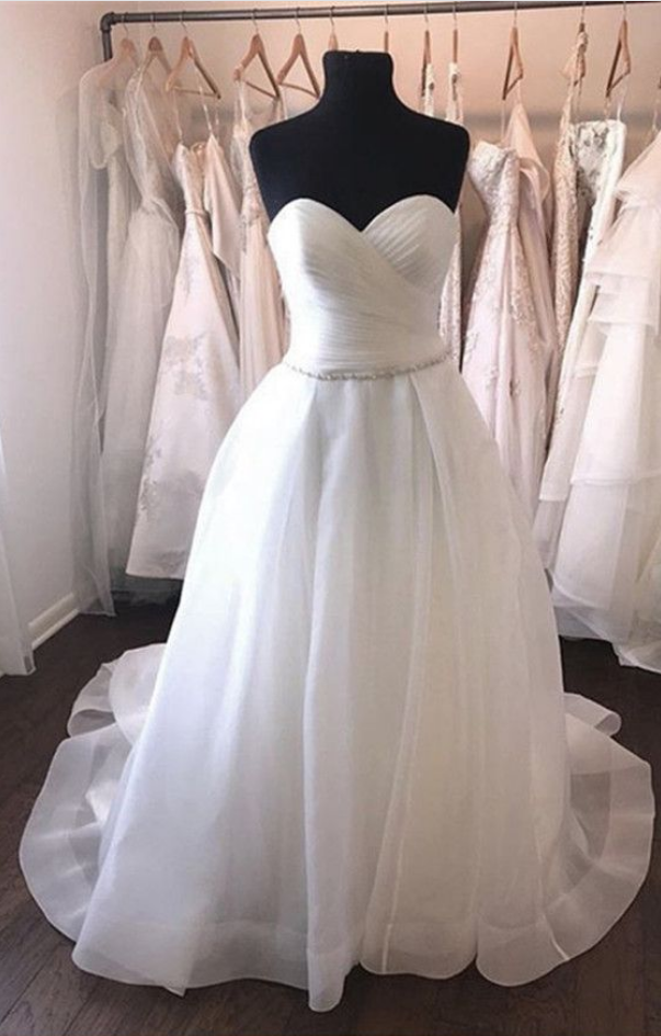 Pleated Sweetheart Crystal Beaded Sashes Organza Wedding Dresses Ball Gowns
