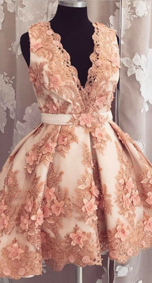 Sassy Wedding Blush Plunge Neckline Tulle Homecoming Dress With Florals Applique Beading