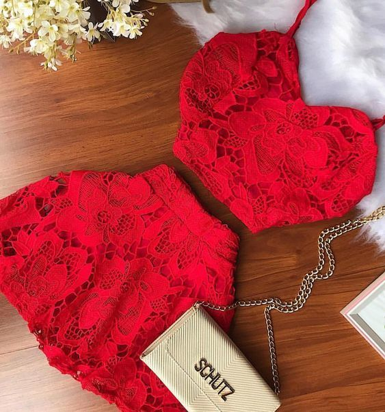 Sassy Wedding Red Lace Homecoming Dress