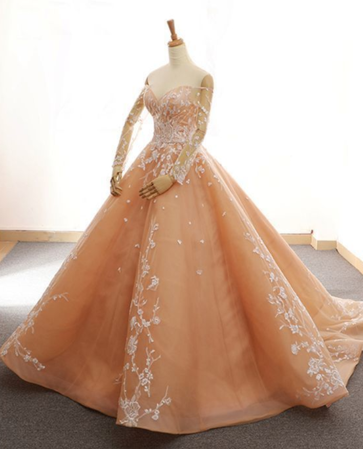 Charming Appliques Long Sleeve Ball Gown Prom Dresses, Formal Women Dress