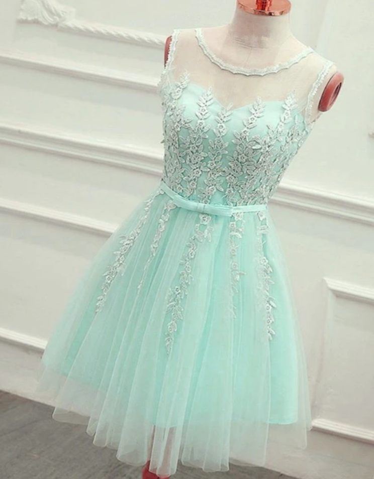 Tulle Short Party Dress With Lace Applique, Homecoming Dress