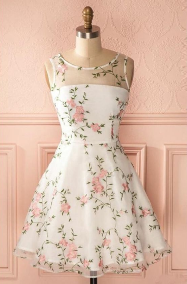 A Line Ivory Round Neck Homecoming Dress With Lace, Short Lace Prom Dresses