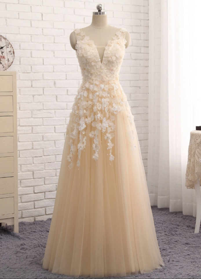 Tulle V-neck See Through Back Appliques Prom Dress