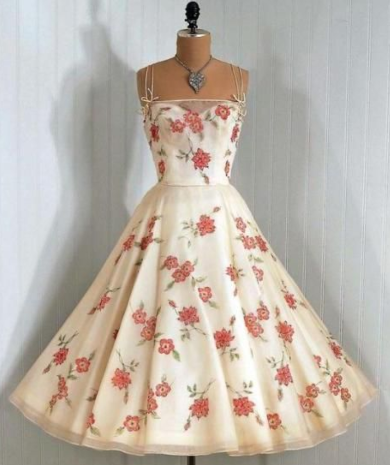Vintage Floral A-line Tea-length Evening Dress With Sweetheart Neckline