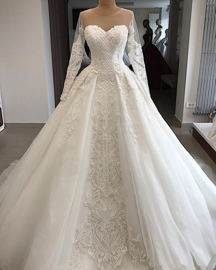 Charming Lace Wedding Dresses Long Sleeves Sheer Neck Applique Beaded Vintage Court Train Bridal Gowns Custom Made
