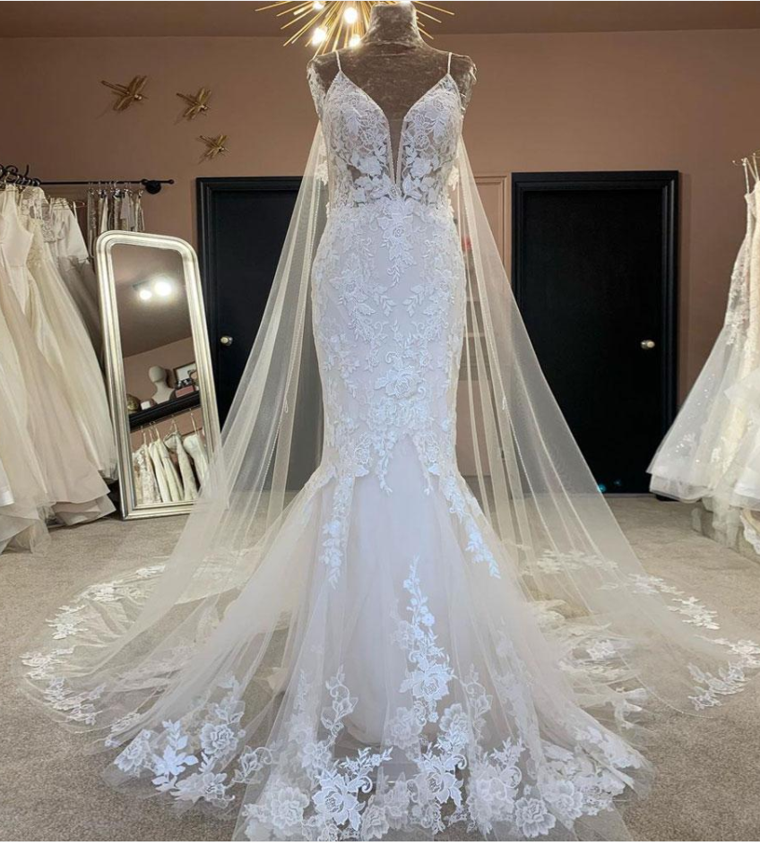 Elegant Full Lace Mermaid Backless Wedding Dresses With Cape Sheer Beaded Plunging Neck Plus Size Bridal Gowns Sweep Train Robe De Mariée