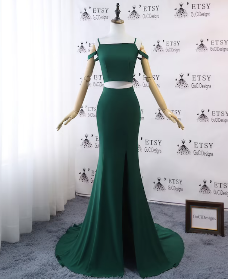 Fit Flare Sheath Prom Dresses Two Piece Spaghetti Off Shoulder Emerald Green Women Formal Evening Party Dresses Bridesmaid Girl Party Dress