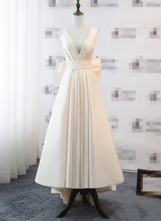 Simple Elegant V- Neck Wedding Dress Casual Ivory Champagne Prom Dress  Vintage Dress With Detachable on Luulla