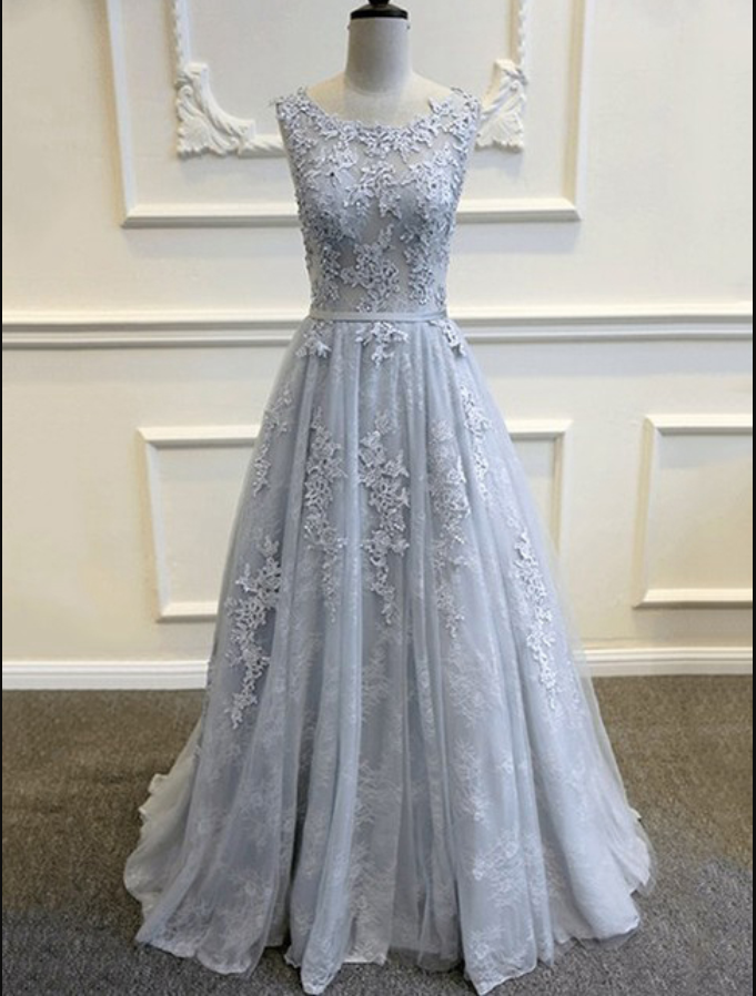 Gorgeous Grey Lace Prom Dress,pageant Gown,backless Silver Formal Gown With Lace Appliques
