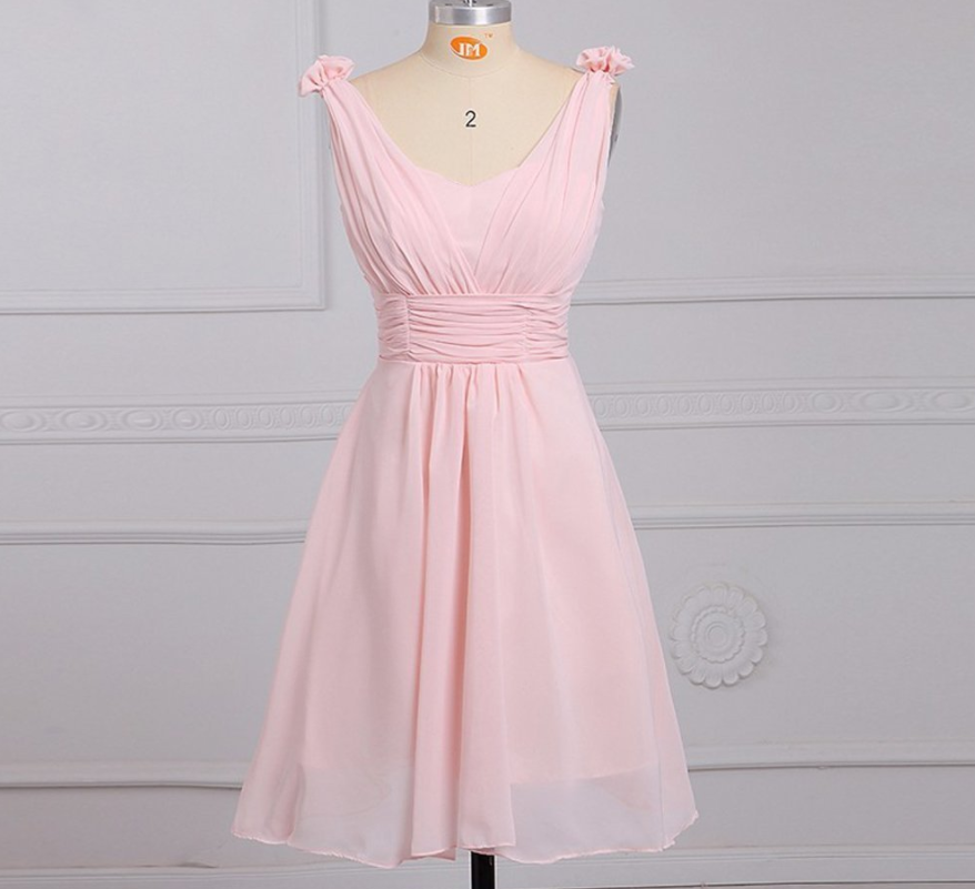 Sleeveless A Line Chiffon Short Bridesmaid Dresses With Ruched