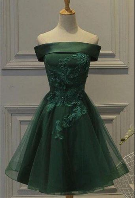 Dark Green Tulle Off Shoulder A Line Homecoming Dress With Appliques