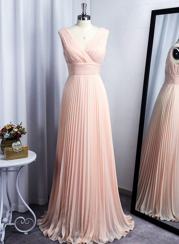 Prom Dresses Chiffon V-neck Floor-length Sleeveless Ruffles Dresses