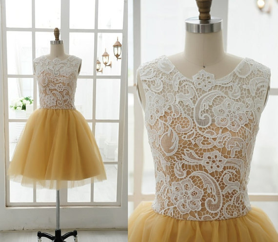 Sleeveless Top Ivory Lace A Line Gold Tulle Knee Length Short Prom Dress, Zipper Back Bridesmaid Dress, Formal Party Dress