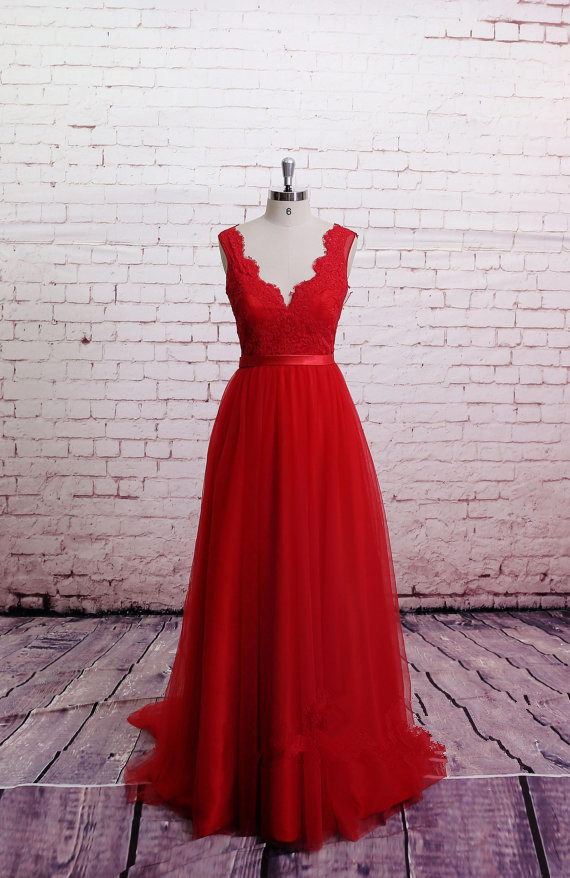 Handmade High Quality Classic Lace Red Prom Dress, Brush Train Prom Dress ,a-line Red Bridesmaid Dress, Sweetheart Party Dresses, Formal Dresses