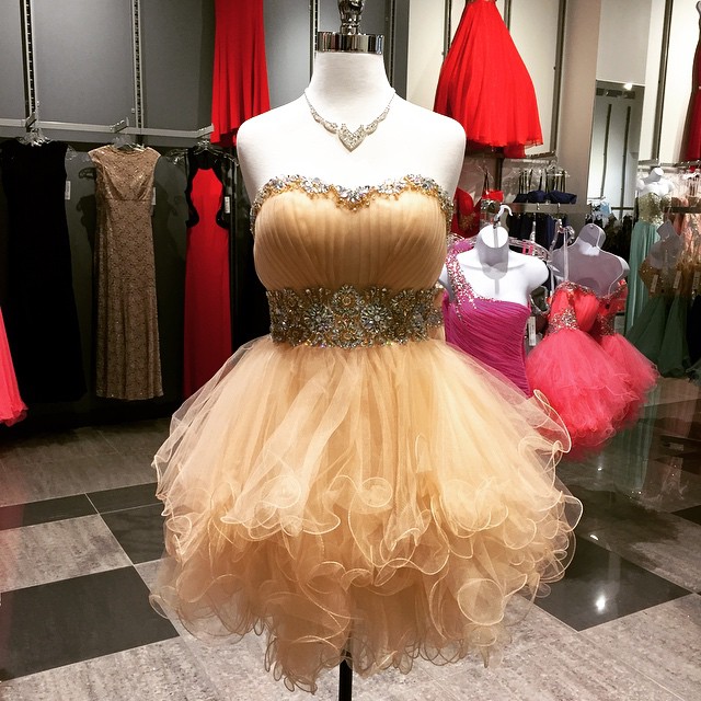 Chic Beaded Sweetheart Tulle Ruffles Short Prom Dress, Ball Gowns 2025 Homecoming Dresses