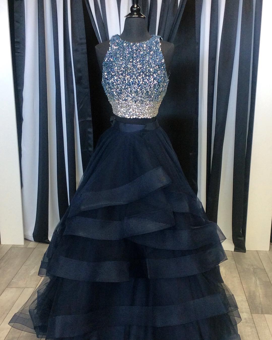 Evening Dresses, Prom Dresses,party Dresses,two Piece Prom Dresses,ruffles Ball Gowns,sparkly Sequins Dress,2 Piece Prom Dress,long Party
