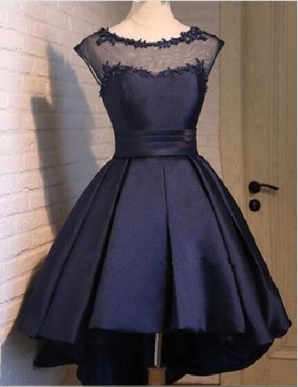 Scoop Neck Short Satin Homecoming Dresses With Appliques, Homecoming ...