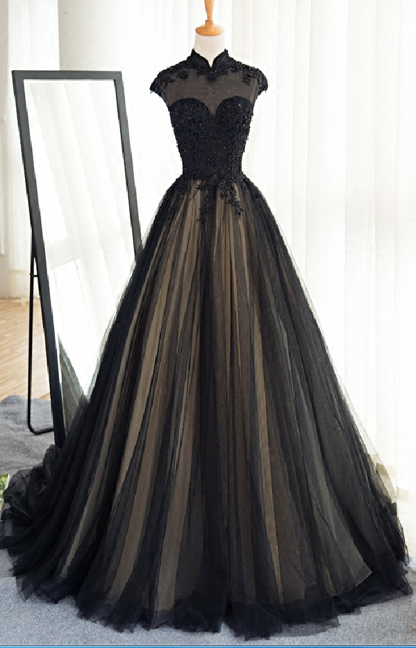 Long Black Tulle Prom Dress,high Neck Banquet Dress,lace Appliques Beads Prom Gowns,custom Made Women Formal Party Dress,court Train Evening