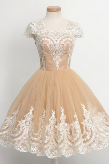 Tulle Knee-length Homecoming Dress Round Ball Gown Cap Sleeves Homecoming Dress Customized Dresses