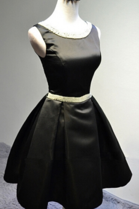 Black Scoop Pearls Pleats Short Homecoming Dresses
