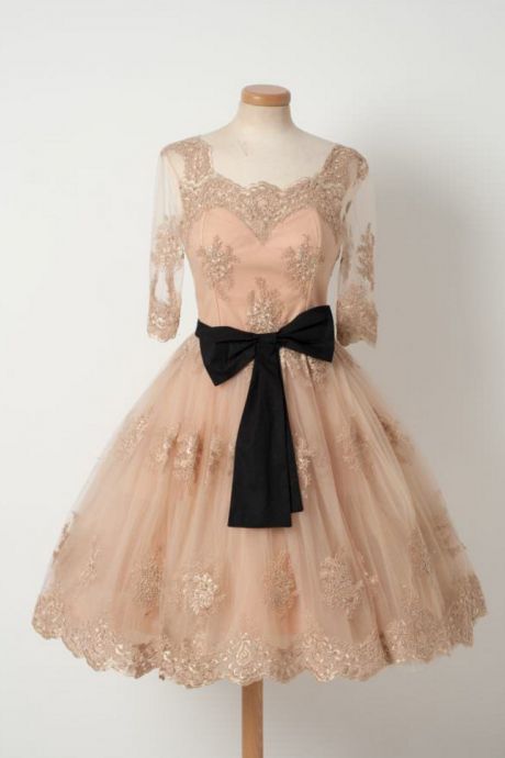 Elegant Homecoming Dresses With Bow,a-line Homecoming Dresses,champagne Homecoming Dresses,appliques Homecoming Dresses,short Prom Dresses,party